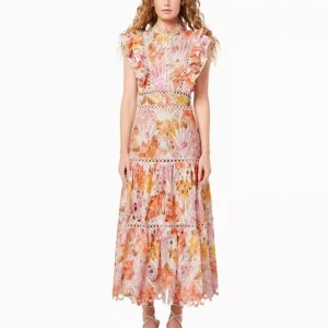 Ruffled Lace Midi Dress with Butterfly Sleeves for Beach Parties and Summer Getaways