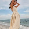 Boho Cotton Midi Dress – V Neck Backless Silhouette – Beach & Resort Ready